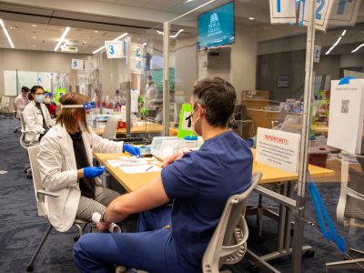 广泛免疫是抗击下一个COVID-19变体的关键